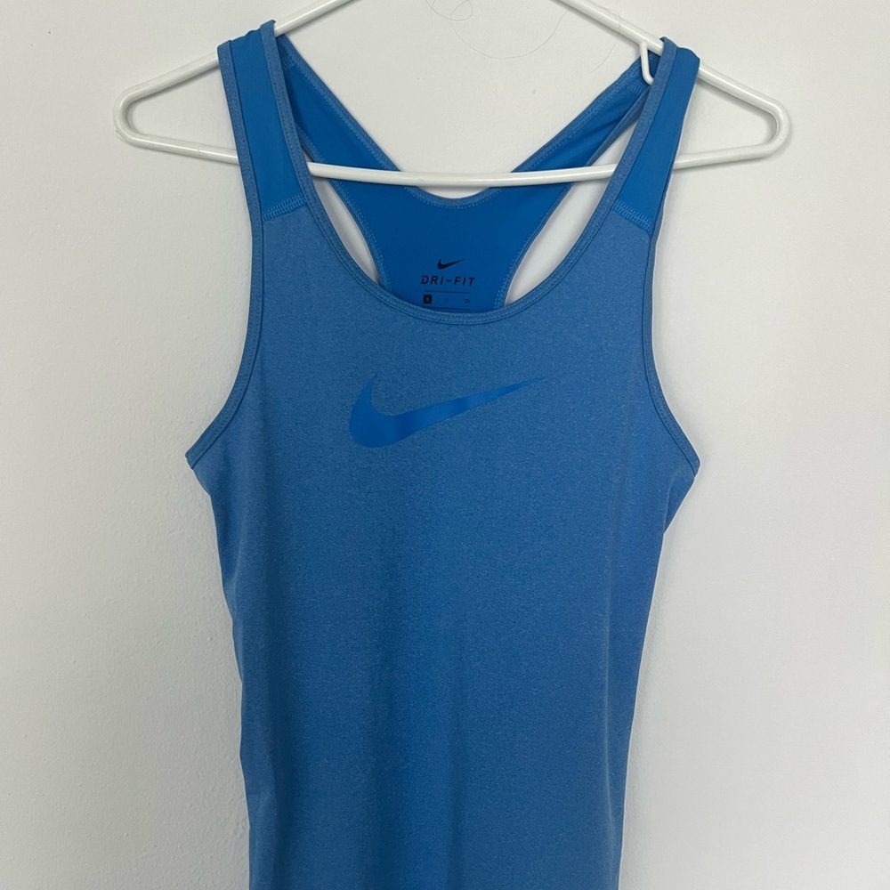 Nike Dri-FIT Tank Top Size Small